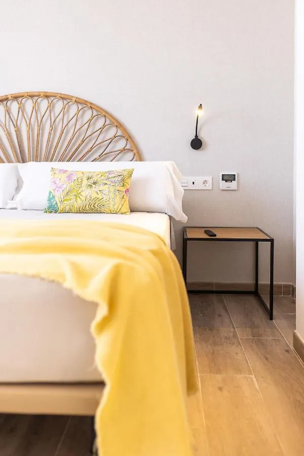 Jable Suites Apartamentos De Lujo En El Centro Corralejo 0*,
