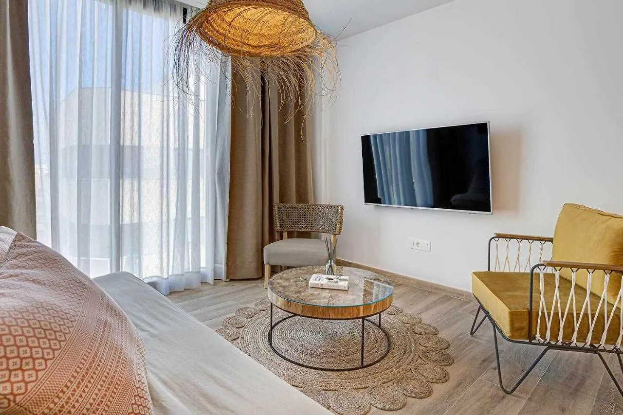 Jable Suites Apartamentos De Lujo En El Centro Corralejo Spain