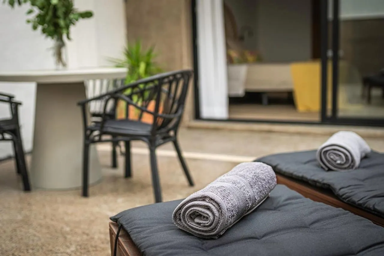 Jable Suites Apartamentos De Lujo En El Centro Corralejo 0*,  Spain